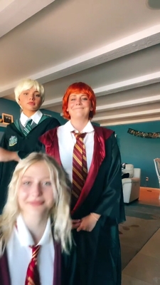 2021-10-05_-_HARRY_POTTAHHHHH_mp40216.jpg
