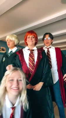 2021-10-05_-_HARRY_POTTAHHHHH_mp40223.jpg