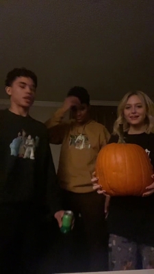 2022-10-01_-_happy_october_1st_mp44750.jpg