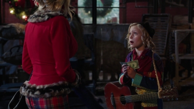 Christmas_of_Many_Colors_Circle_of_Love_mp42925.jpg
