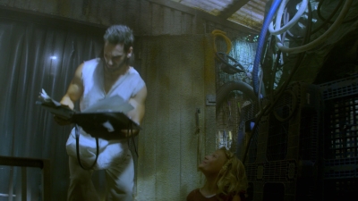 Future_Man_S02E03_mkv1077.jpg