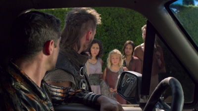Future_Man_S02E12_mkv8703.jpg