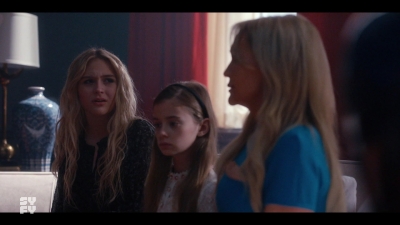 Chucky_S02E01_mkv1274.jpg