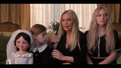 Chucky_S02E01_mkv1524.jpg