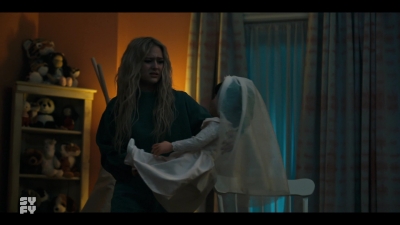 Chucky_S02E01_mkv1585.jpg