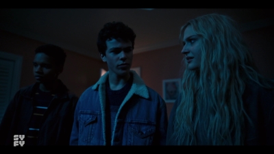 Chucky_S02E01_mkv1871.jpg
