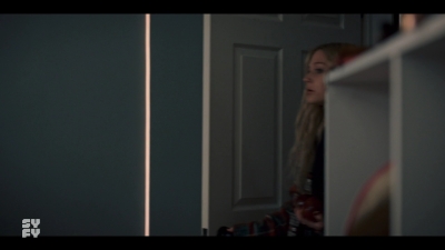 Chucky_S02E01_mkv2003.jpg