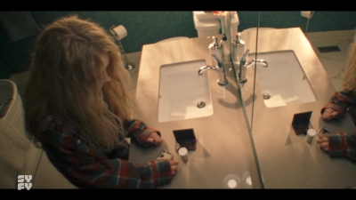 Chucky_S02E01_mkv2080.jpg