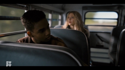 Chucky_S02E01_mkv2555.jpg