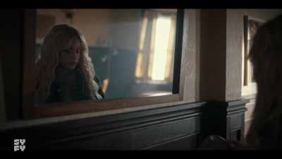 Chucky_S02E02_mkv0747.jpg