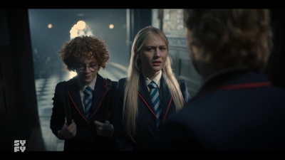 Chucky_S02E02_mkv0968.jpg