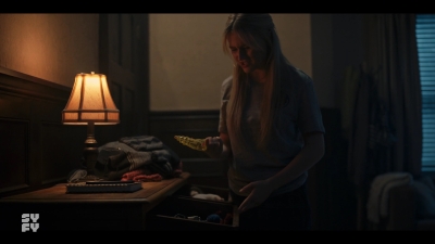Chucky_S02E02_mkv2140.jpg