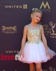 2017-04-30_-_Daytime_Emmy_Awards_3_mp44478.jpg