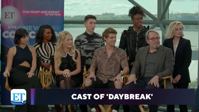 2019-10-05_-_ET_Live_-_Daybreak_Cast_at_NYCC_2019_mp44974.jpg
