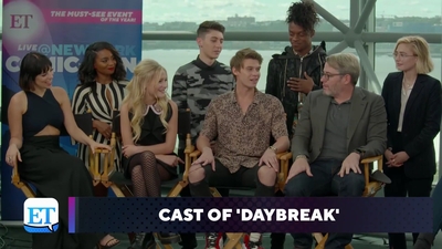 2019-10-05_-_ET_Live_-_Daybreak_Cast_at_NYCC_2019_mp45099.jpg