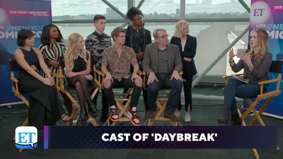 2019-10-05_-_ET_Live_-_Daybreak_Cast_at_NYCC_2019_mp45121.jpg