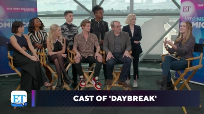2019-10-05_-_ET_Live_-_Daybreak_Cast_at_NYCC_2019_mp45124.jpg