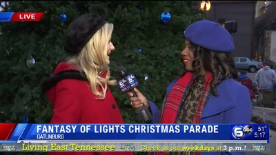 2019-12-06_-_Fantasy_of_Lights_Parade_mp40243.jpg