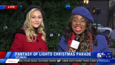 2019-12-06_-_Fantasy_of_Lights_Parade_mp40291.jpg