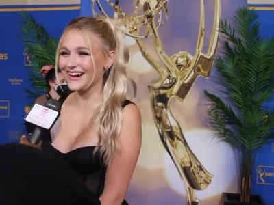 2022-06-24_-_49th_Daytime_Emmy_Awards_3_mp413404.jpg